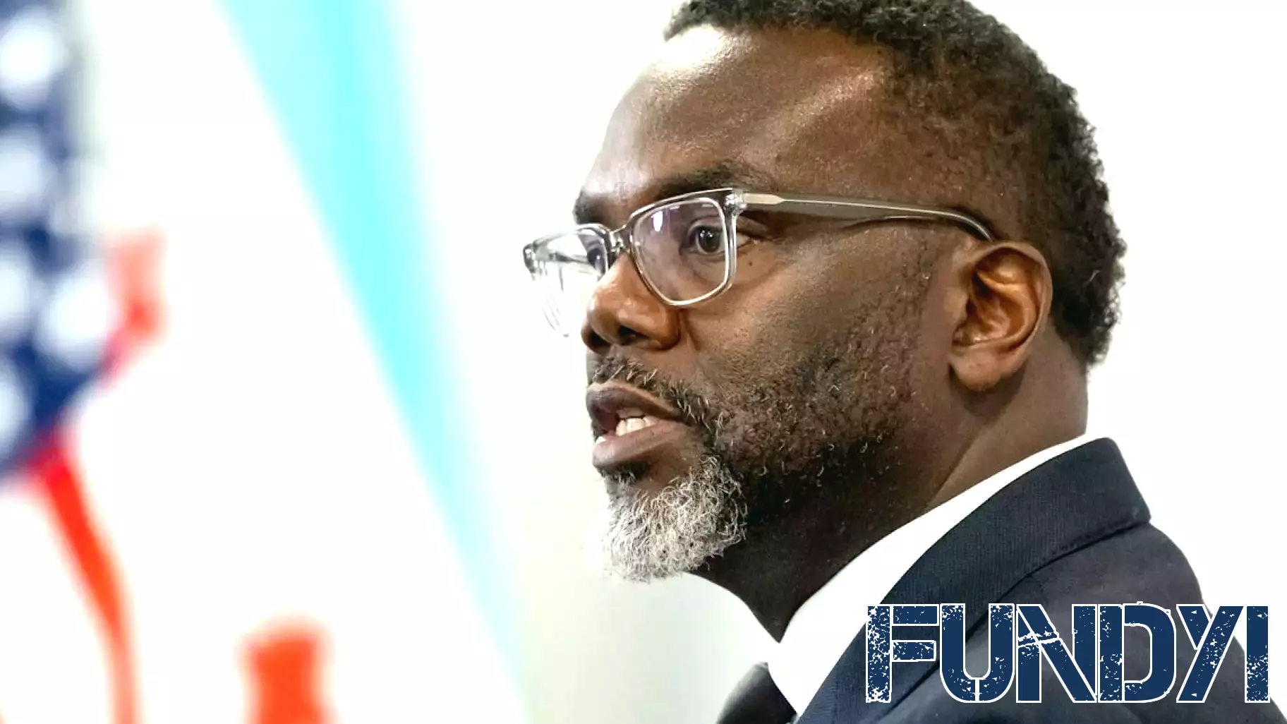 Chicago Mayor Brandon Johnson names new chief financial officer