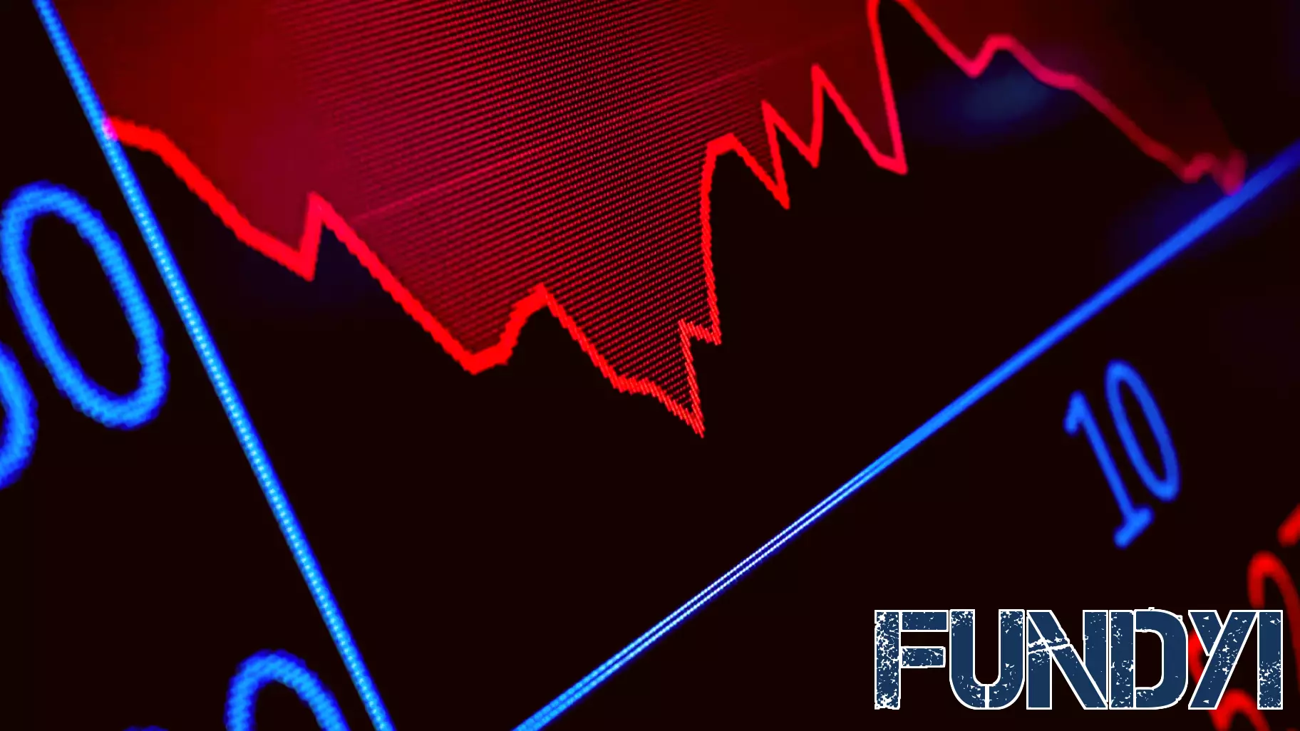 Financial Advisors Recommend Steady Strategies Amid Market Decline