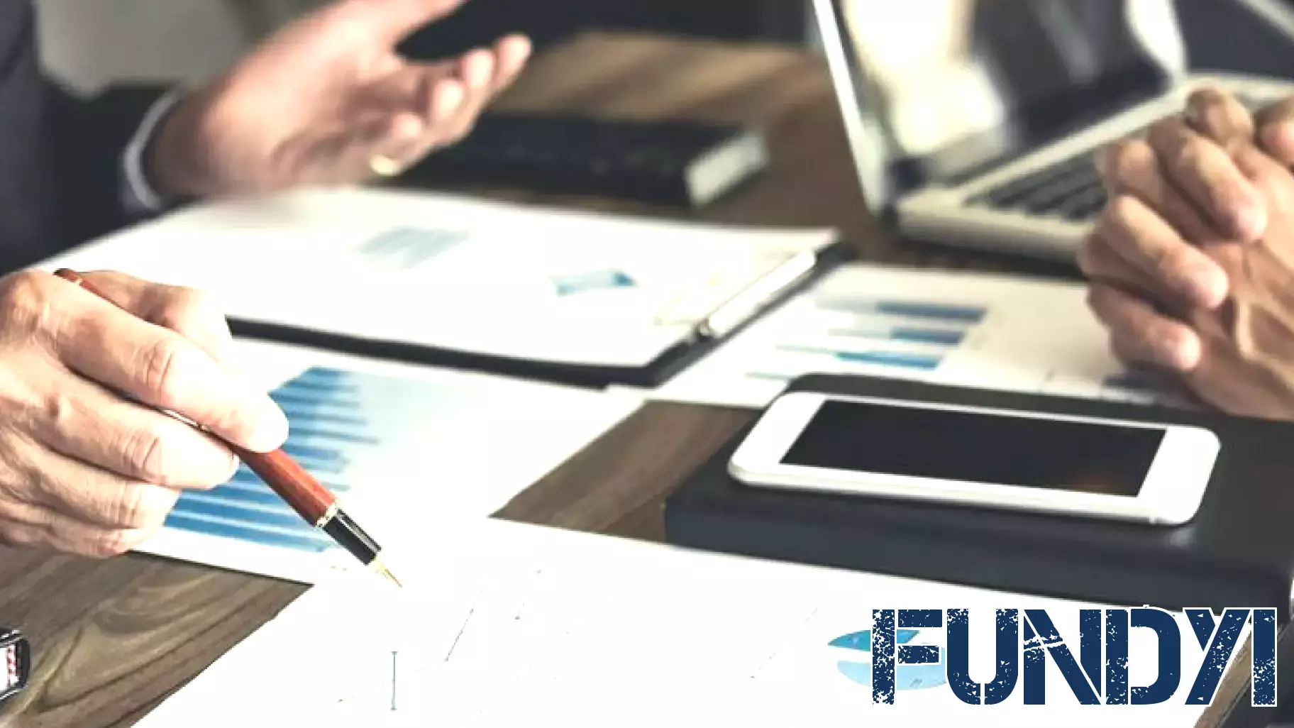 Is It Time To Reassess LPL Financial Holdings (LPLA) After Its Recent Share Price Slide?