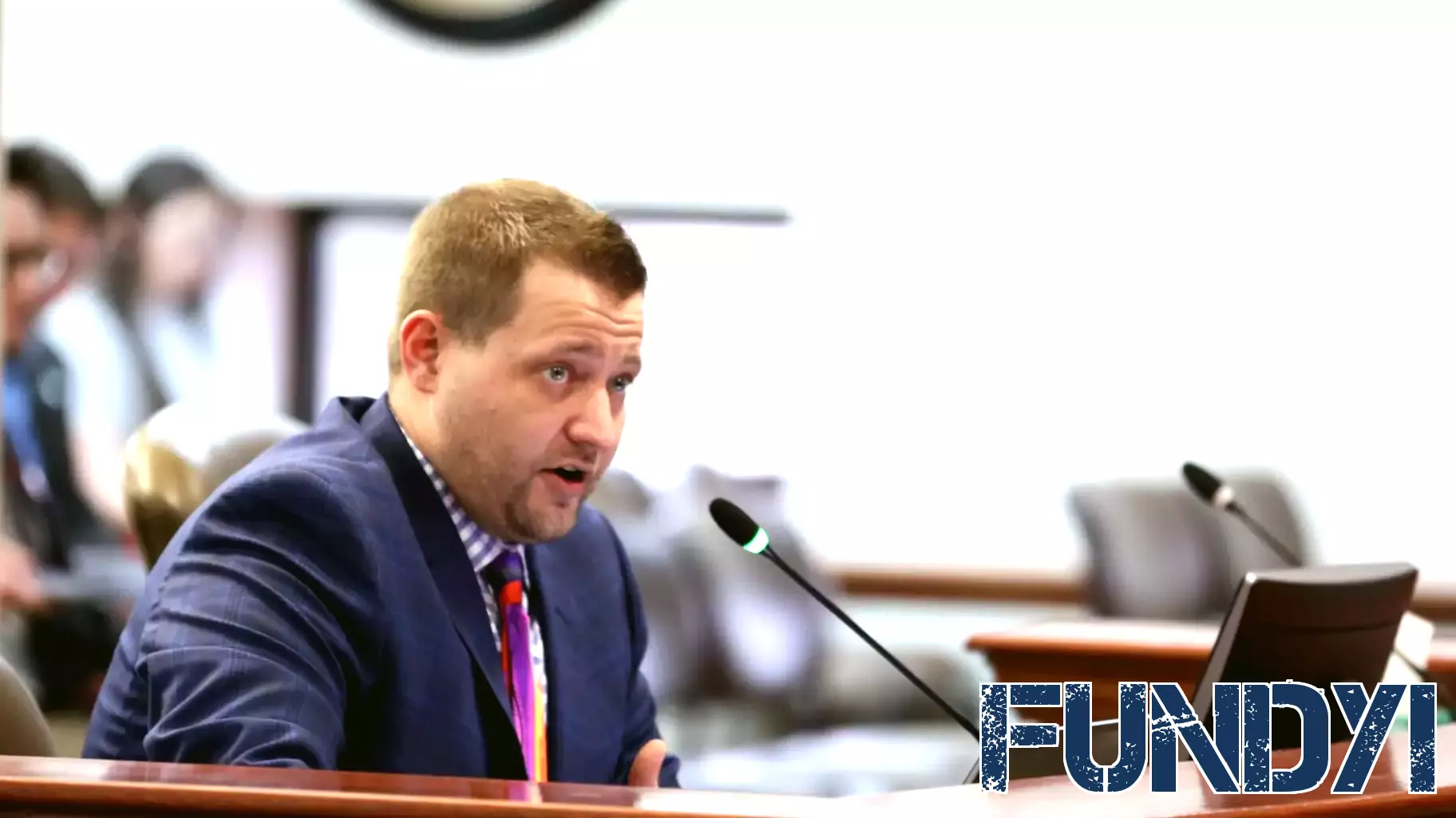 Legislative Panel Advances Campaign Finance Reforms in South Dakota