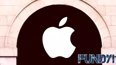 Apple Shares Decline Following New Tariff Announcement