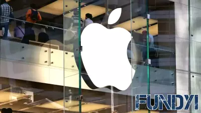 Apple’s New CEO Gets $55 Million, Then Takes the Stage to Sell a $2,400 iPhone