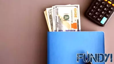 High Earners Face Financial Strain: 40% Live Paycheck to Paycheck